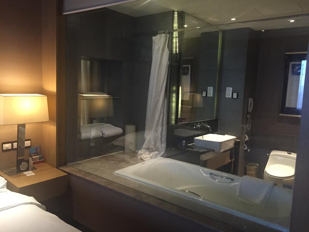 Ramada By Wyndham Xian Bell Tower Hotel Luaran gambar